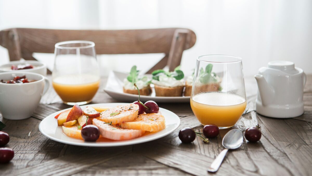 Healthy Eating Made Easy: Quick Recipes for Busy Lives