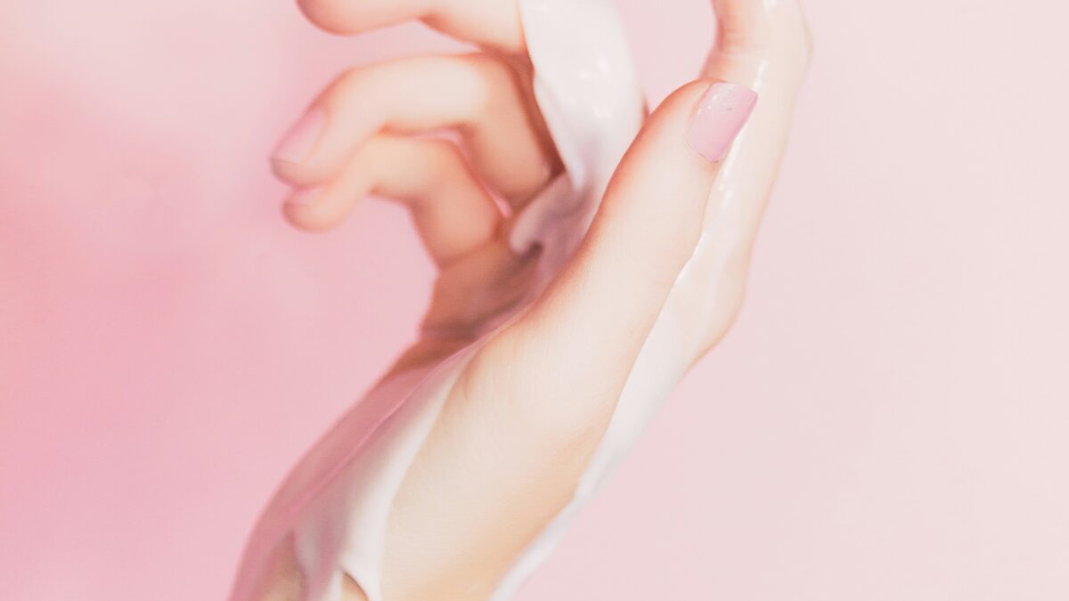 Exploring the World of Natural Beauty Products: Are They Really Better for Your Skin?