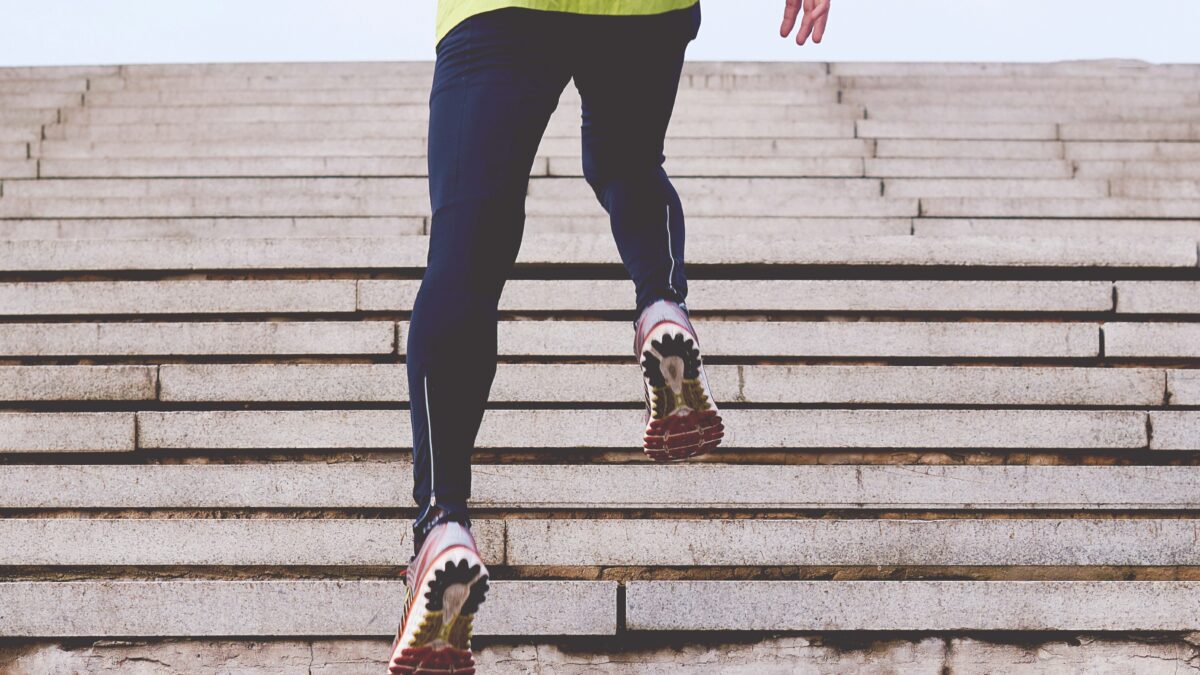 How to Stay Motivated and Consistent with Your Fitness Routine