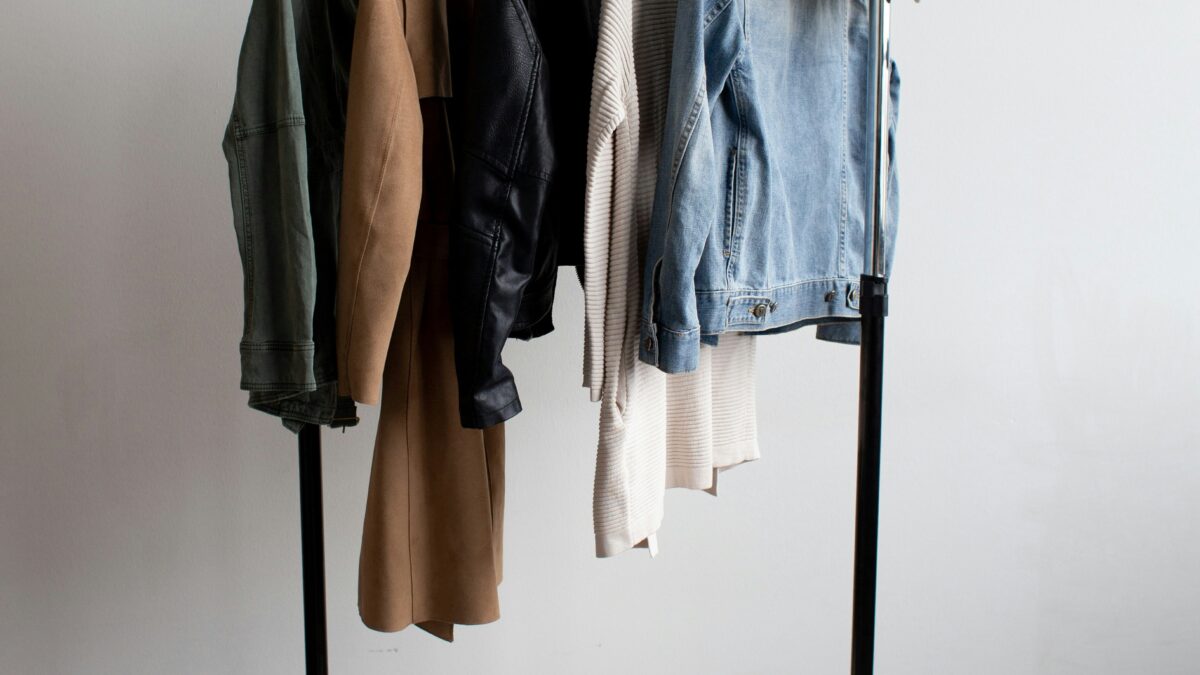 Trendy Tips: How to Stay Fashion-Forward with the Latest Styles