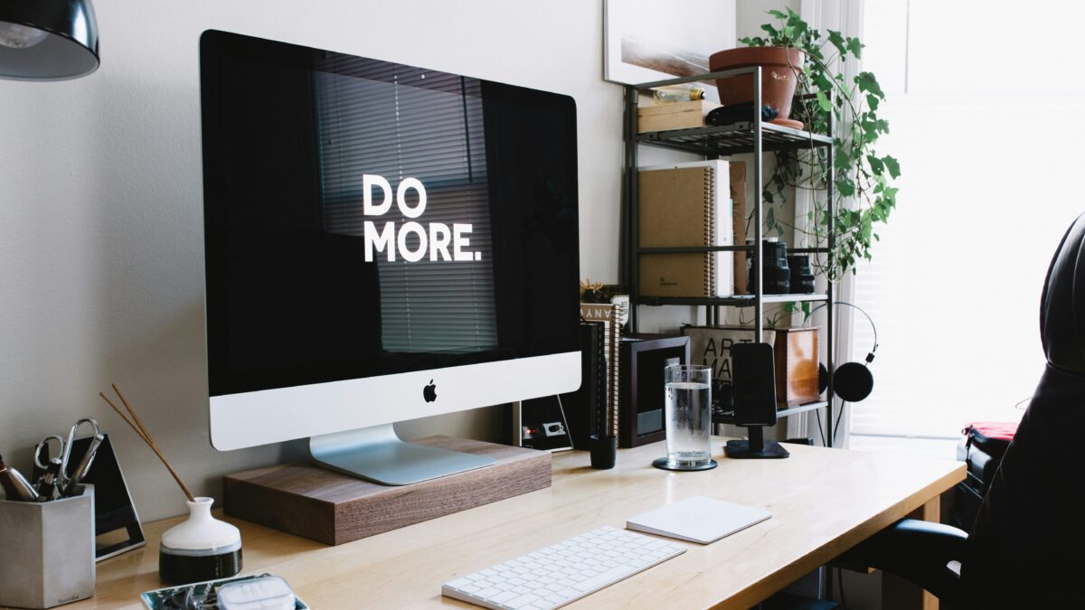 Top 10 Must-Read Tech Blogs for Every Enthusiast