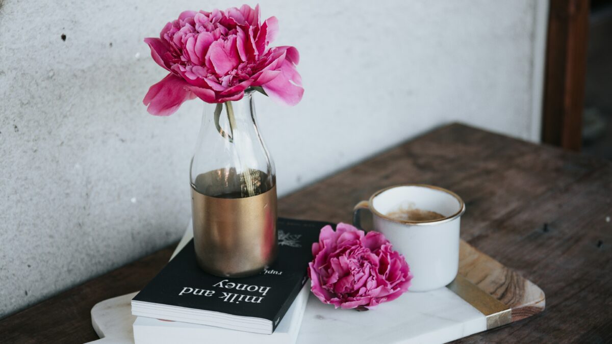 The Art of Balance: Crafting a Lifestyle that Harmonizes Work and Play