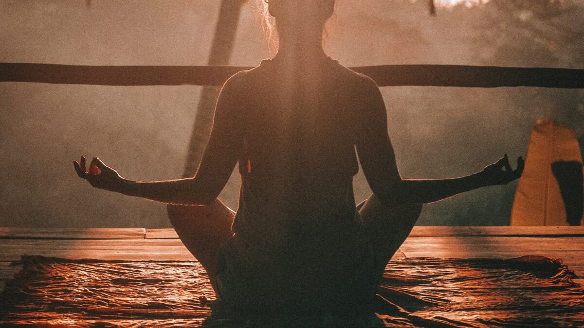 The Art of Balance: Tips for Harmonizing Work, Play, and Self-Care