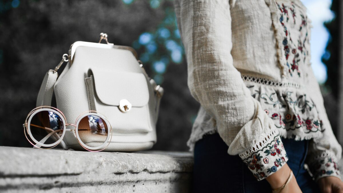 The Ultimate Guide to Building a Capsule Wardrobe