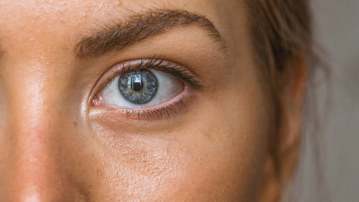 The Beauty Revolution: Embracing Natural Products for a Flawless Glow