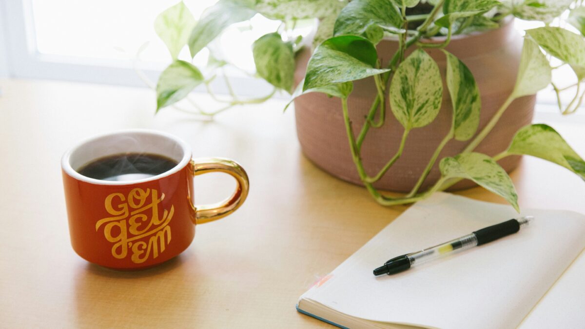 The Ultimate Guide to Writing Reviews That Resonate: Tips and Tricks