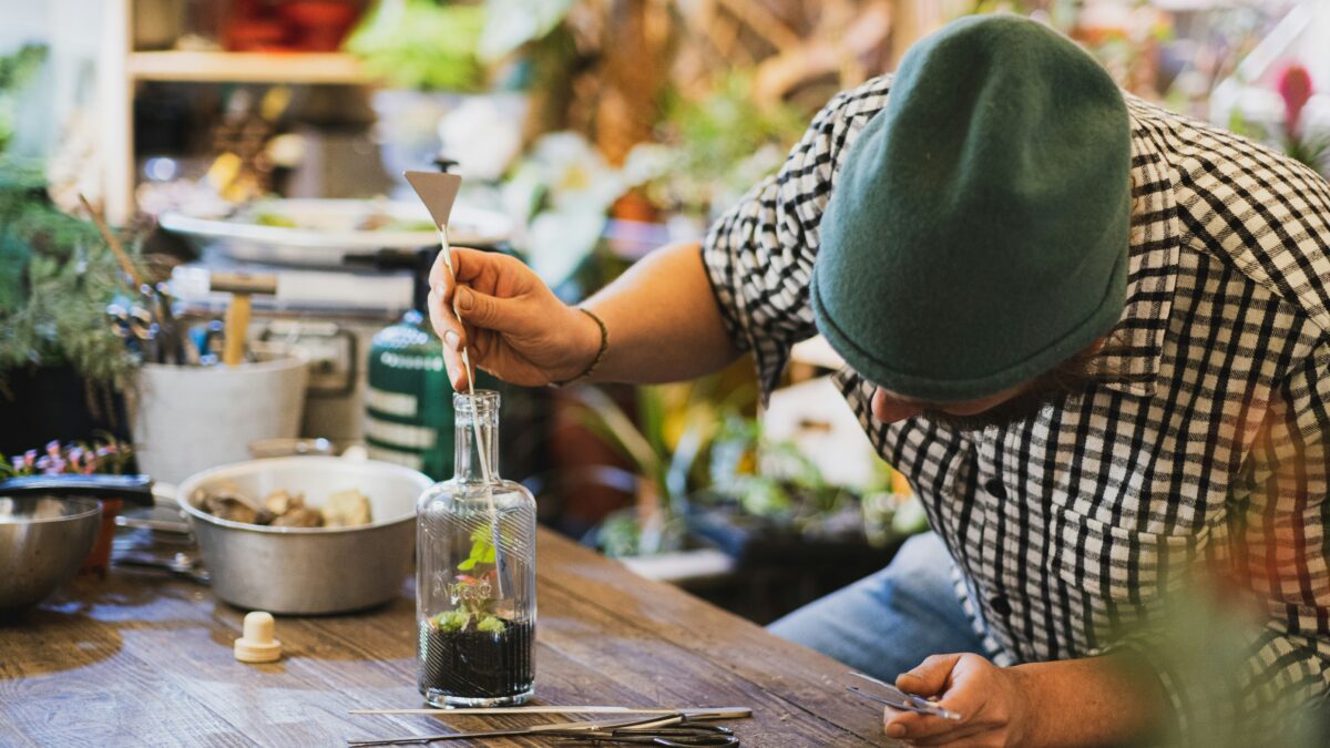 Mastering the Art of Cooking: Tips and Tricks for Home Chefs