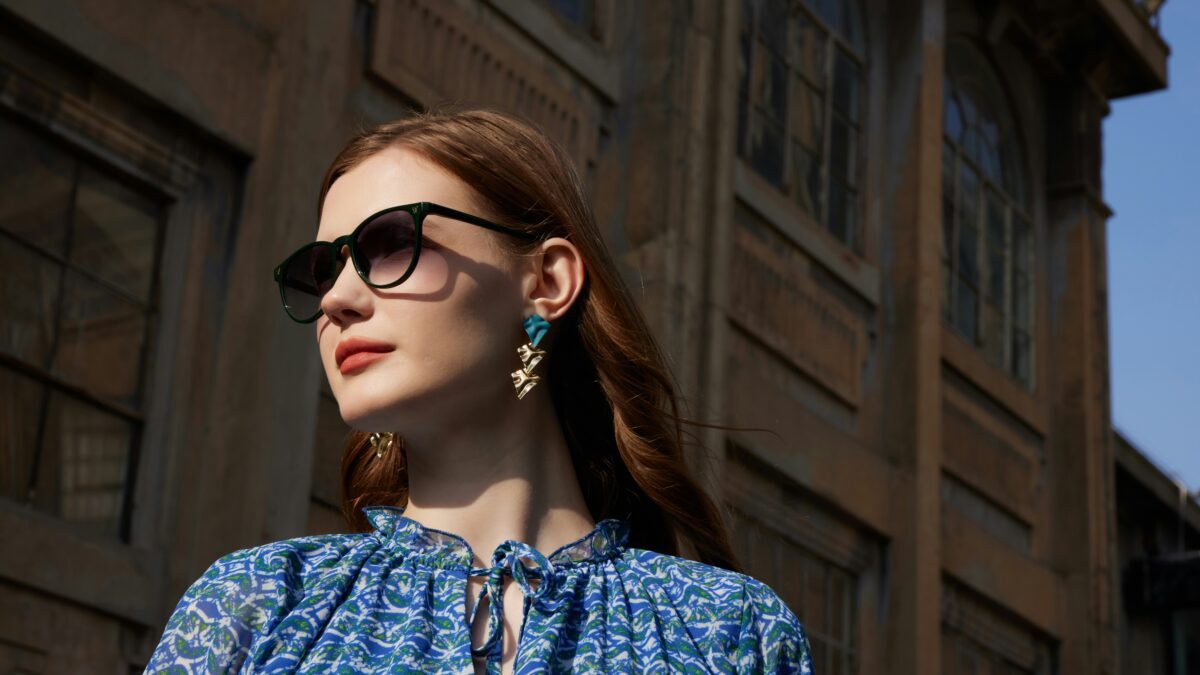 From Classic to Contemporary: Navigating the Evolution of Fashion Trends